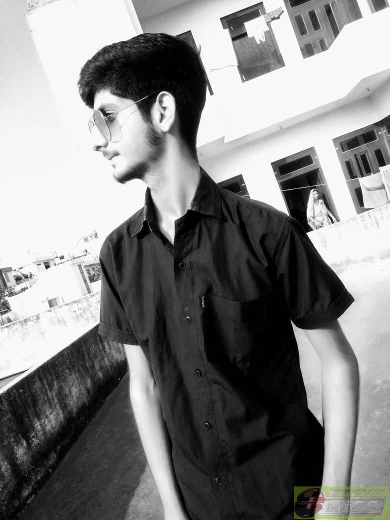 dvubb 图片点击可在新窗口打开查看